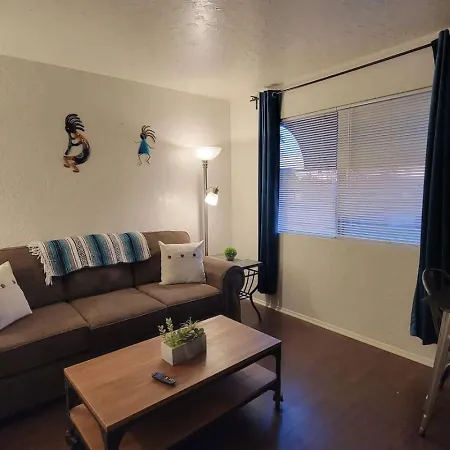 Pine Grove - Cozy Tempe 1Br Apartment, Near Asu